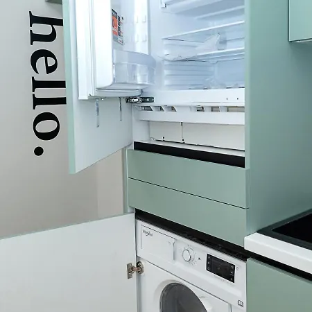 Urban Harmony Collection - 3 Stylish - Center By Flat Mаnager